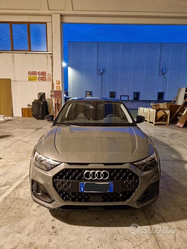 Usata Audi A1 2024 Grigio Utilitaria