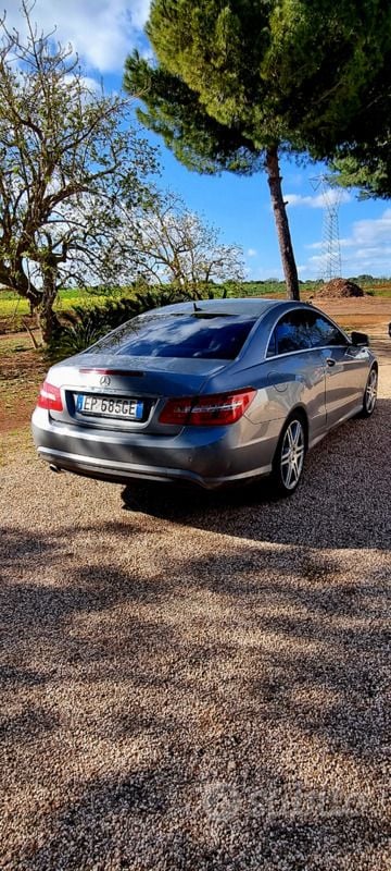 Usata Mercedes E220 2013 Grigio Coupé
