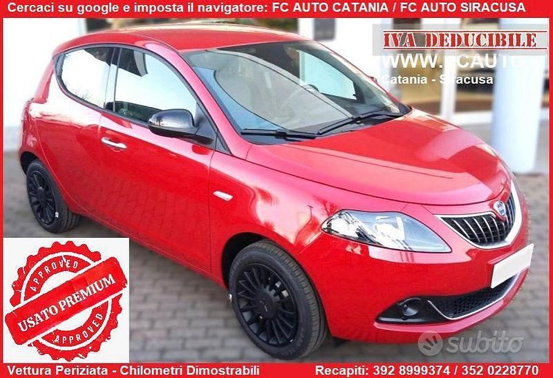 Usata Lancia Ypsilon 69 CV (50 kW) 2022 Rosso Utilitaria