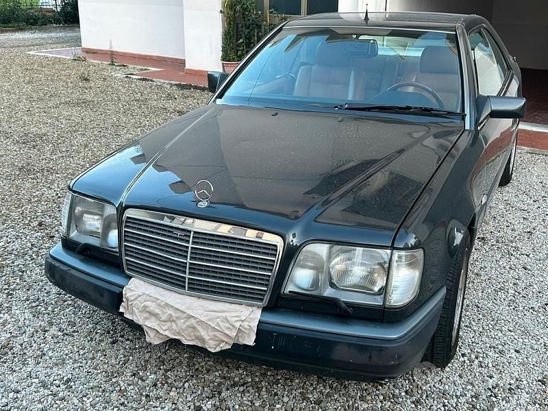 Usata Mercedes E300 1989 Nero Coupé