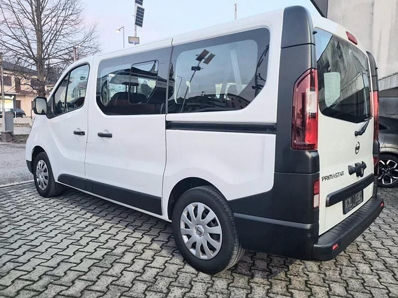 Usata Nissan Primastar 110 CV (80 kW) 2022 Bianco Monovolume