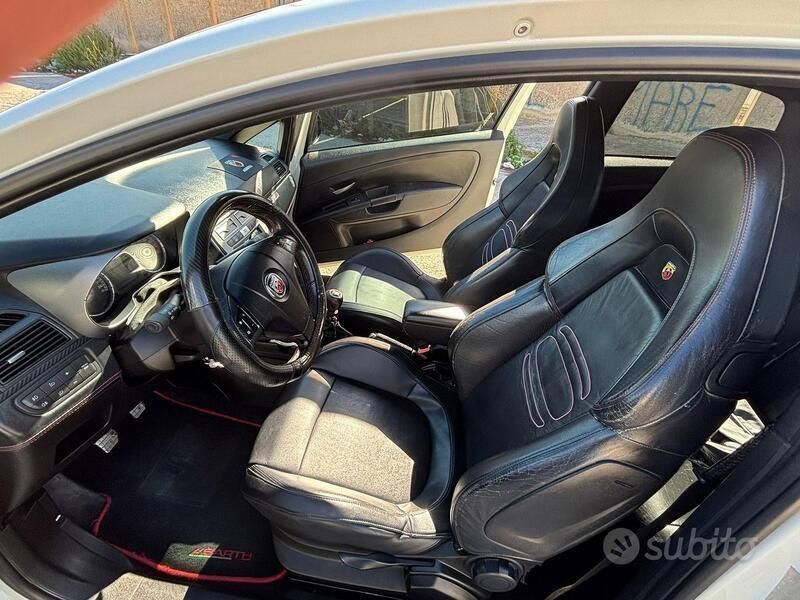 Usata Abarth Grande Punto 155 CV (114 kW) 2008 Bianco Utilitaria