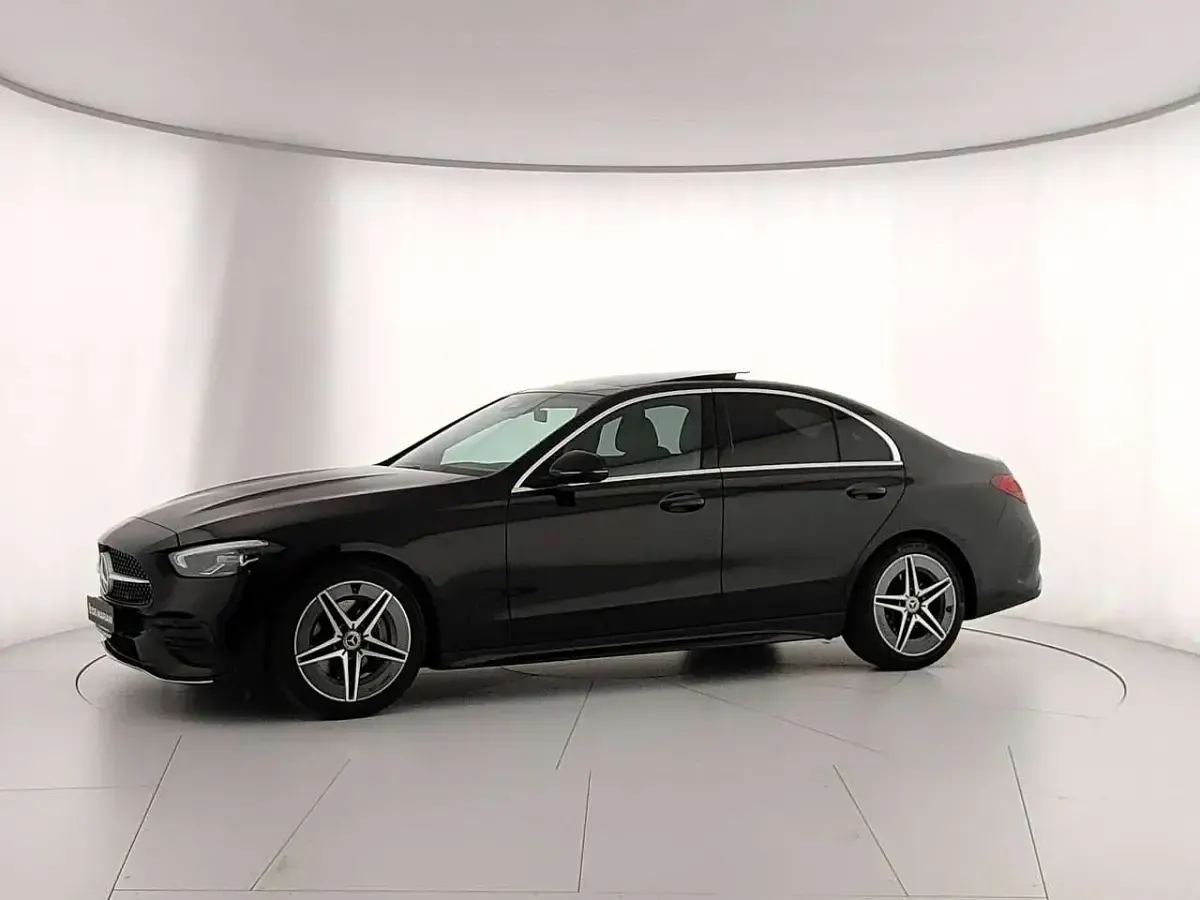 Usata Mercedes C300e Premium 265 CV (194 kW) 2022 Nero Berlina