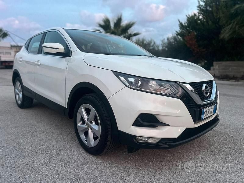 Bianco Usata 2020 Nissan Qashqai Tekna SUV | 17.900 € (Cara) - Immagine 1/4