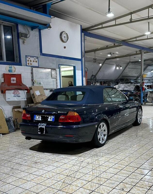 Usato 2004 BMW 325 Cabriolet 2.5 Benzin 192 CV (11.500 €)