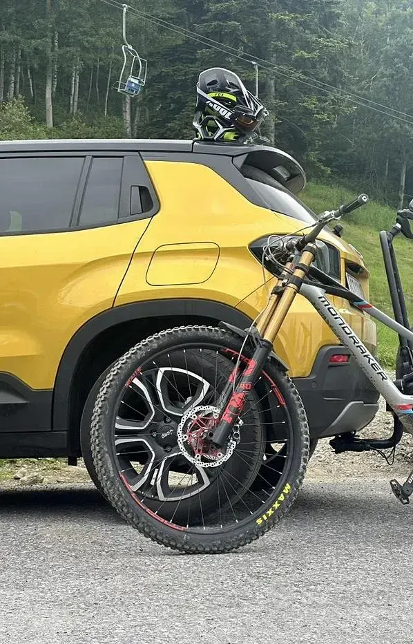 Usata Jeep Avenger Summit 101 CV (74 kW) 2024 Giallo SUV