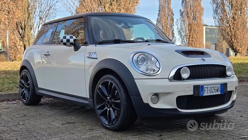 Usata Mini Cooper S Chili 175 CV (128 kW) 2007 Bianco Utilitaria