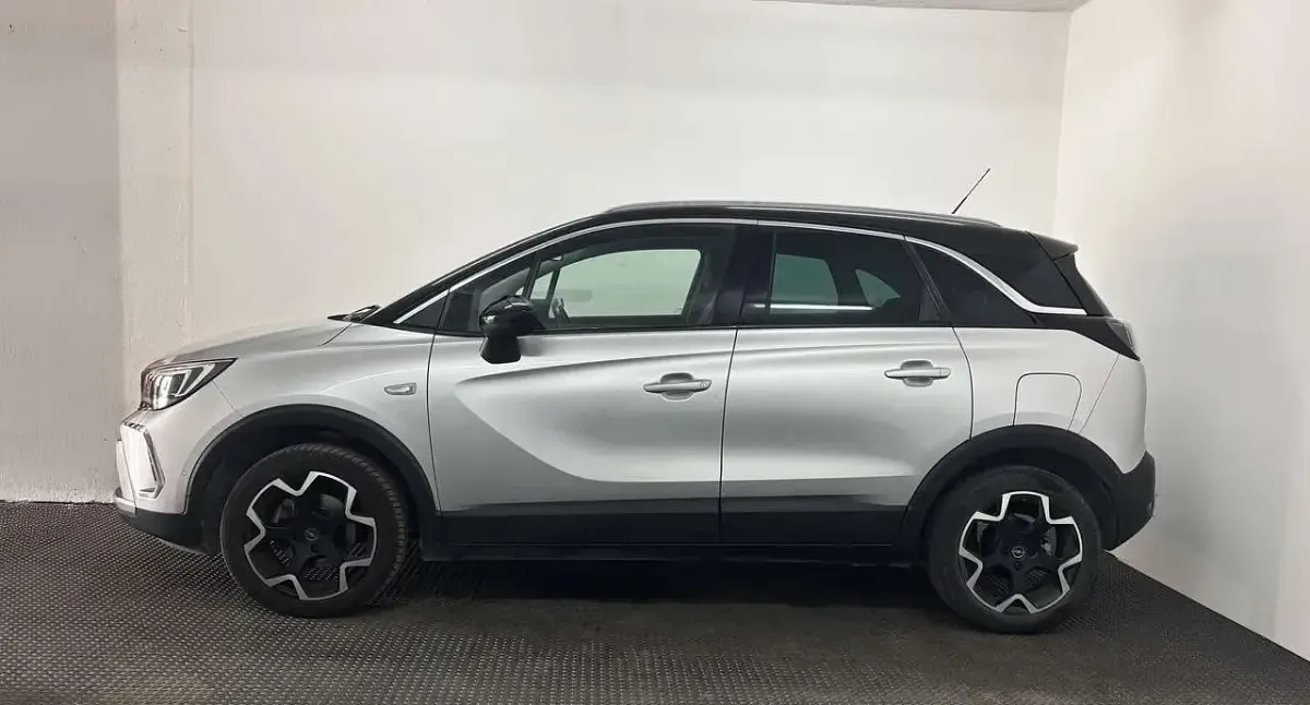 Usata Opel Crossland Elegance 131 CV (96 kW) 2023 Grigio SUV