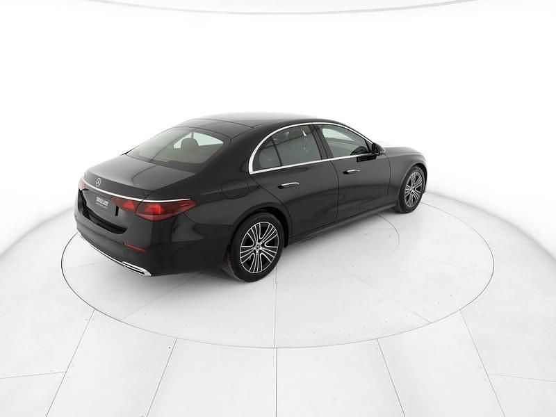 Usata Mercedes 200 Advanced 163 CV (119 kW) 2025 Nero Berlina