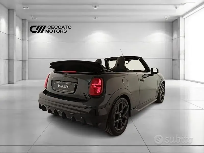 Usata Mini John Cooper Works Cabriolet 163 CV (119 kW) 2025 Grigio Cabrio