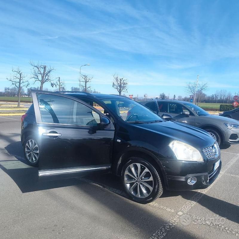 Usata Nissan Qashqai 115 CV (84 kW) 2009 Nero SUV
