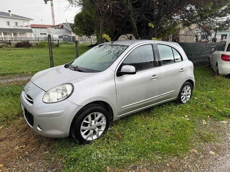 Argento Usata 2011 Nissan Micra Tre volumi | 4490 € (Buon prezzo) - Immagine 1/3