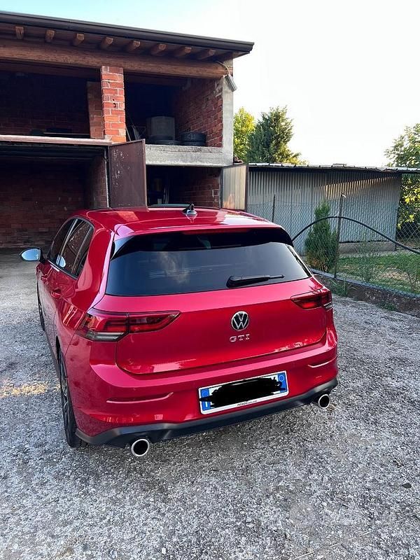 Usata VW Golf VIII GTI 245 CV (180 kW) 2022 Rosso Berlina
