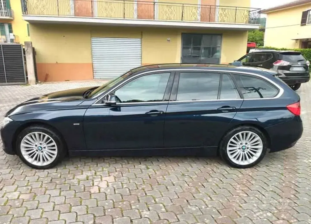 Usata BMW 320 Luxury Line 184 CV (135 kW) 2014 Station wagon