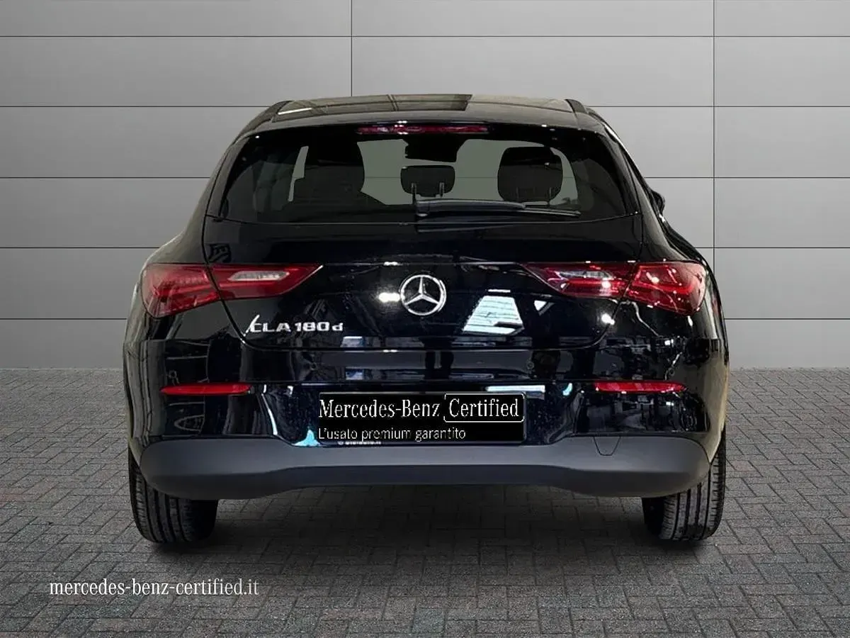 Usata Mercedes CLA180 Advanced 116 CV (85 kW) 2025 Nero notte