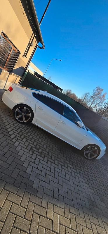 Usata Audi A5 S-Line 211 CV (155 kW) 2011 Bianco Berlina