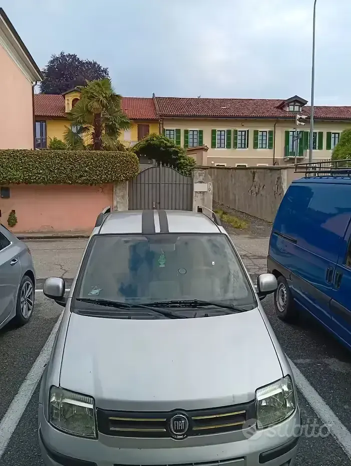 Usata Fiat Panda 69 CV (50 kW) 2011 Grigio Utilitaria