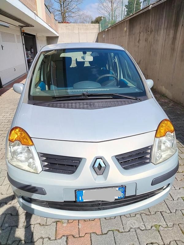 Usata Renault Modus 2005 Grigio Monovolume