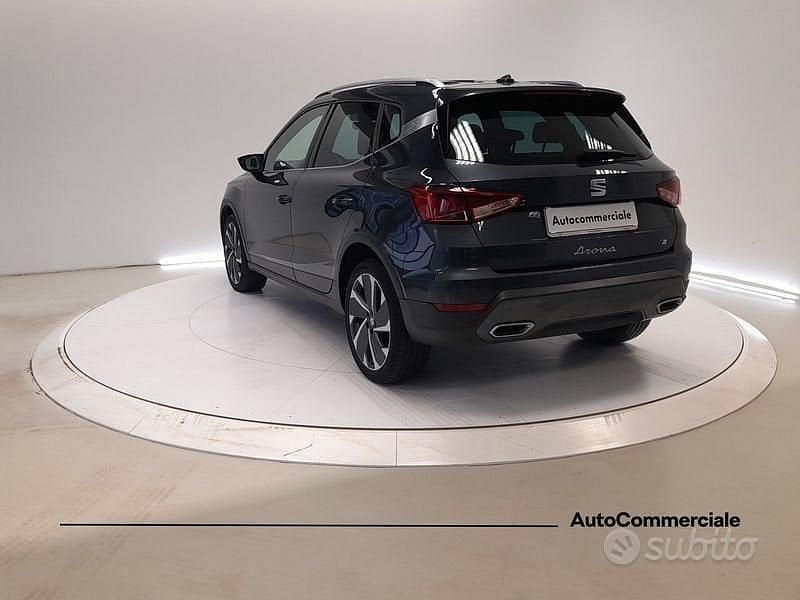 Usata Seat Arona FR 95 CV (69 kW) 2023 Grigio scuro SUV