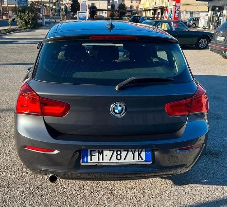 Usata BMW 114 95 CV (69 kW) 2018 Grigio Utilitaria
