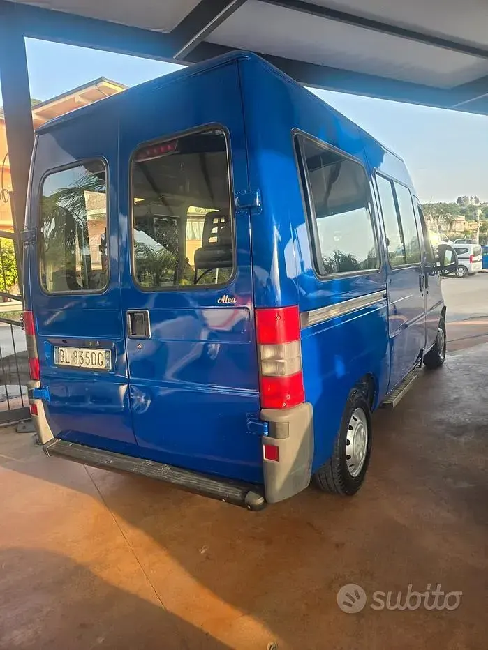 Gebraucht Fiat Ducato 122 PS (89 kW) 2000 Blau Van