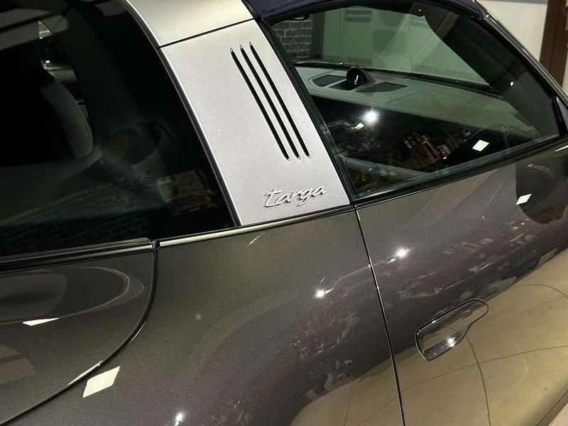 Usata Porsche 911 Targa 4S 450 CV (330 kW) 2022 Grigio Cabrio