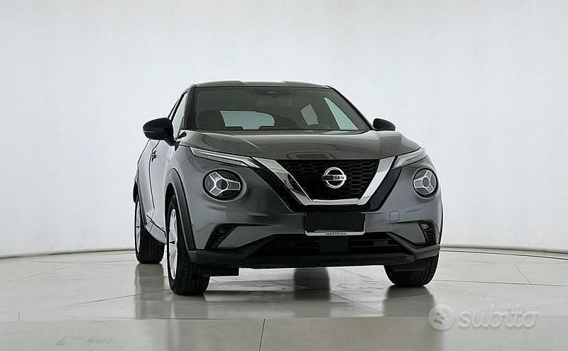 Usata Nissan Juke N-Connecta 114 CV (83 kW) 2022 Grigio SUV