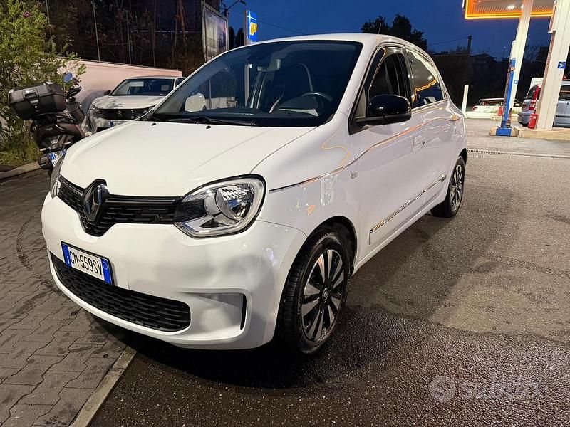 Usata Renault Twingo Techno 60 kW (82 CV) 2023 Bianco Utilitaria