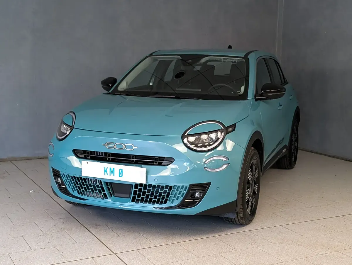 Usata Fiat 600 Pop 145 CV (106 kW) 2025 SUV