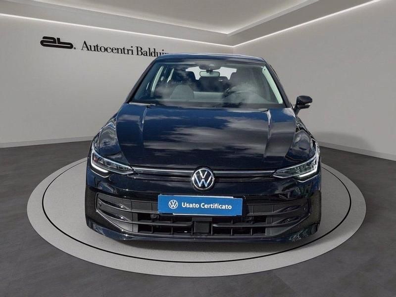 Usata VW Golf VIII Life 116 CV (85 kW) 2025 Nero Berlina
