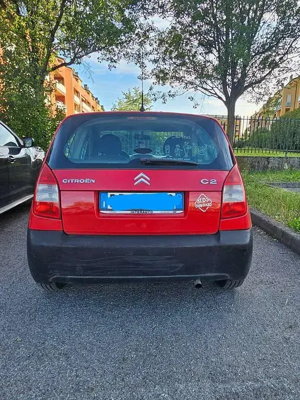 Usata Citroën C2 60 CV (44 kW) 2008 Rosso Utilitaria