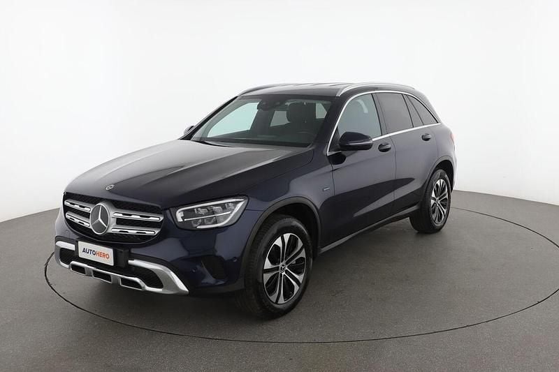 Usata Mercedes GLC300e Executive 320 CV (235 kW) 2020 Blu