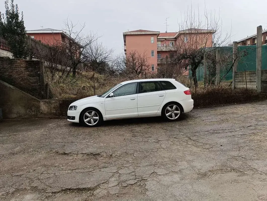 Usata Audi A3 Sportback Attraction 170 CV (125 kW) 2011 Utilitaria