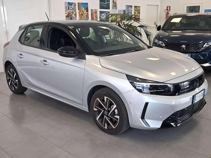 Usata Opel Corsa 101 CV (74 kW) 2025 Other Utilitaria