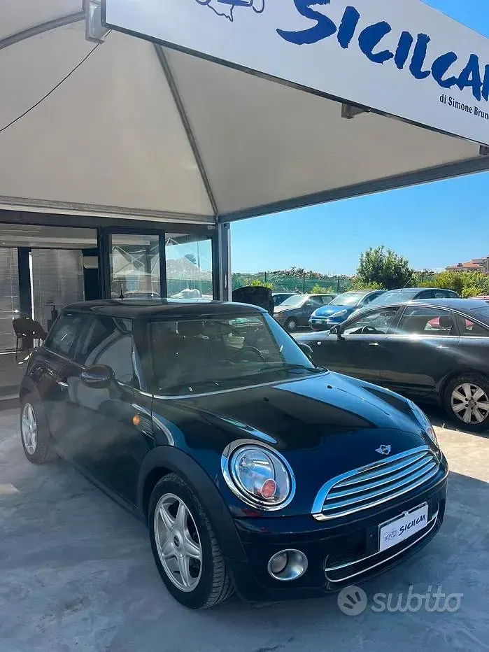 Usata Mini Cooper D Chili 109 CV (80 kW) 2007 Nero Utilitaria