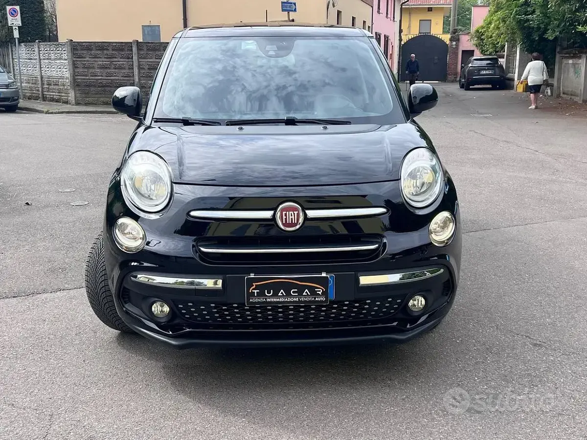 Usata Fiat 500L Lounge 120 CV (88 kW) 2020 Nero Monovolume