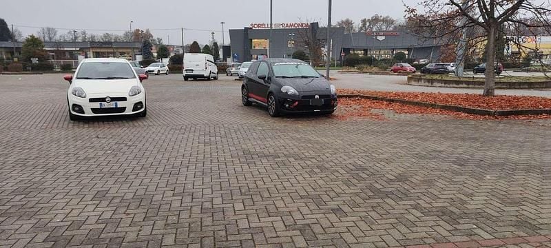 Usata Abarth Grande Punto 155 CV (114 kW) 2007 Utilitaria