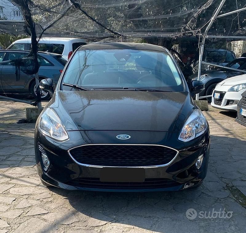 Usata Ford Fiesta 86 CV (63 kW) 2018 Nero Utilitaria