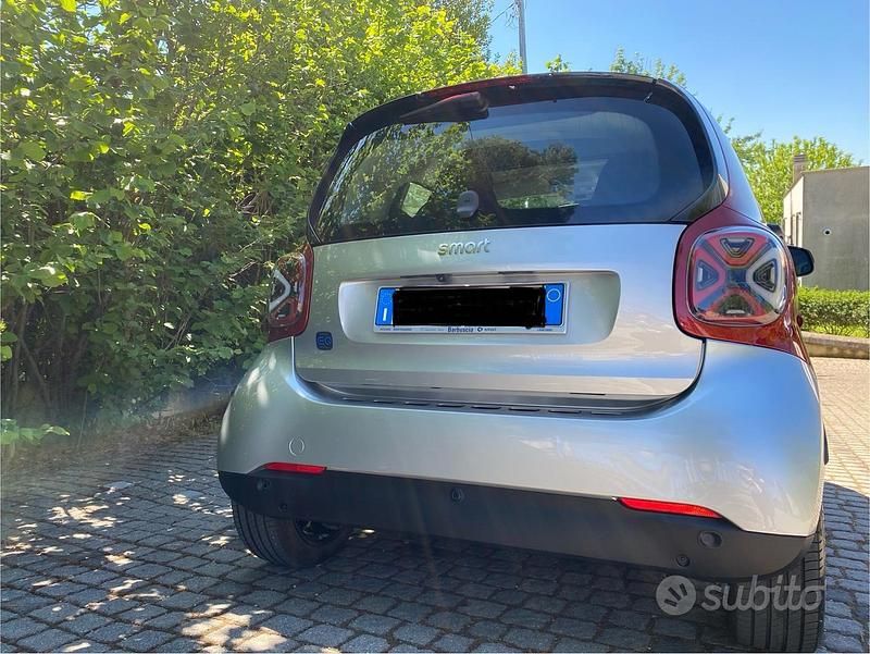 Usata Smart ForTwo Coupé Pulse 22 kW (30 CV) 2023 Utilitaria