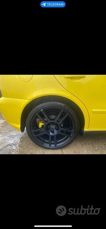 Usata Seat Leon 100 CV (73 kW) 2005 Utilitaria