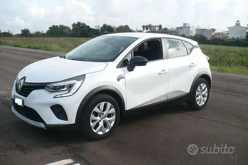 Usata Renault Captur Intens 101 CV (74 kW) 2021 Bianco SUV