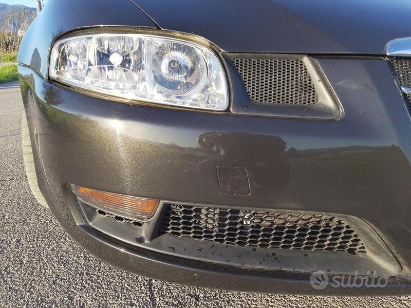 Usata Alfa Romeo GT 150 CV (110 kW) 2004 Nero Coupé