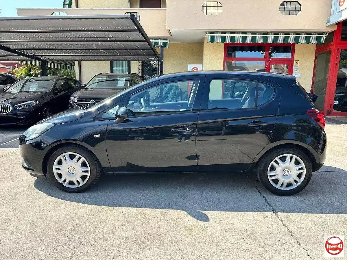 Usata Opel Corsa 90 CV (66 kW) 2017 Nero Utilitaria