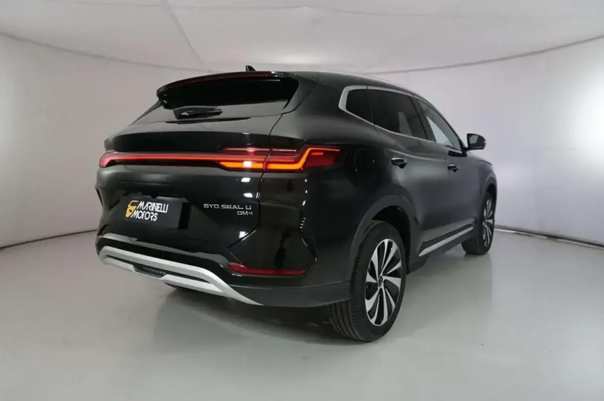 Nuova BYD Seal U Boost 98 CV (72 kW) 2025 Nero SUV