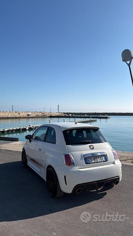Usata Abarth 500 Esseesse 230 CV (169 kW) 2008 Bianco Utilitaria