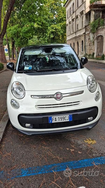Usata Fiat 500L Pop Star 105 CV (77 kW) 2015 Bianco Monovolume