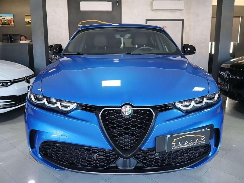 Second-hand Alfa Romeo Tonale Edizione Speciale 131 CP (96 kW) 2022 Albastru SUV