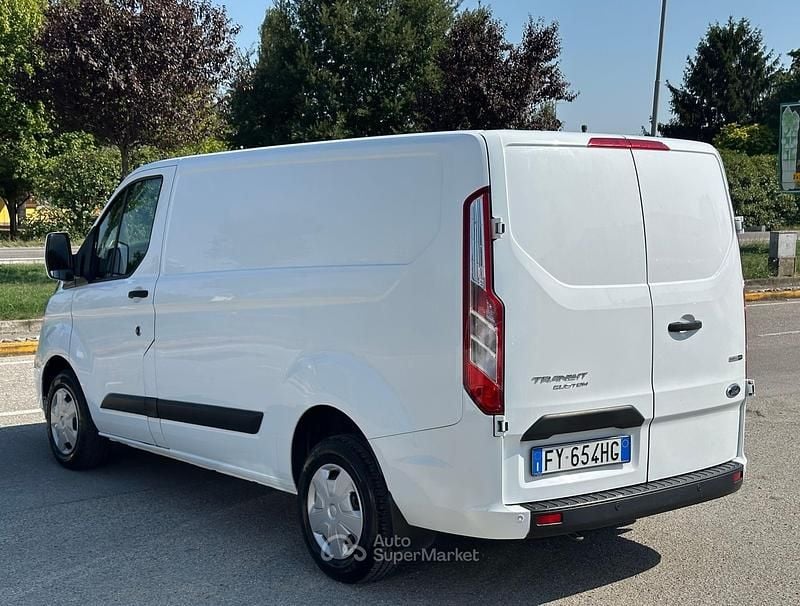 Usata Ford Transit Custom 129 CV (94 kW) 2019 Bianco Berlina