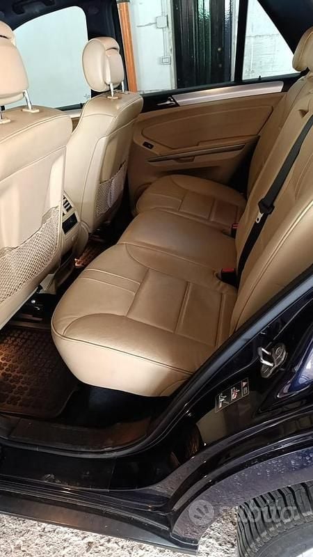 Usata Mercedes ML350 2010 Blu SUV