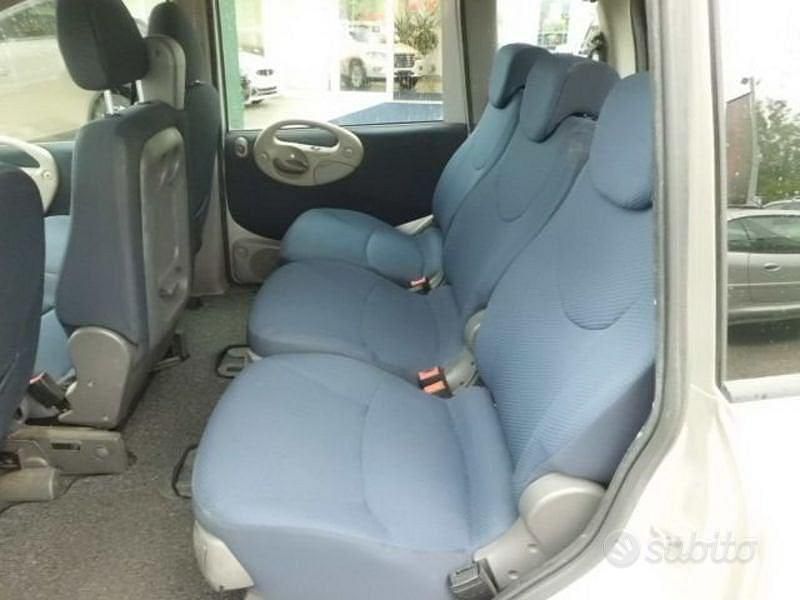 Usata Fiat Multipla Dynamic 2004 Grigio Monovolume